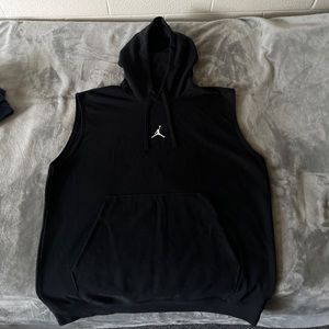 Jordan Men’s Sleevless Pullover